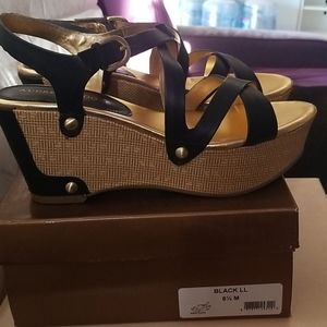 Audrey Brooke women's black Abaddie3  wedges 8.5